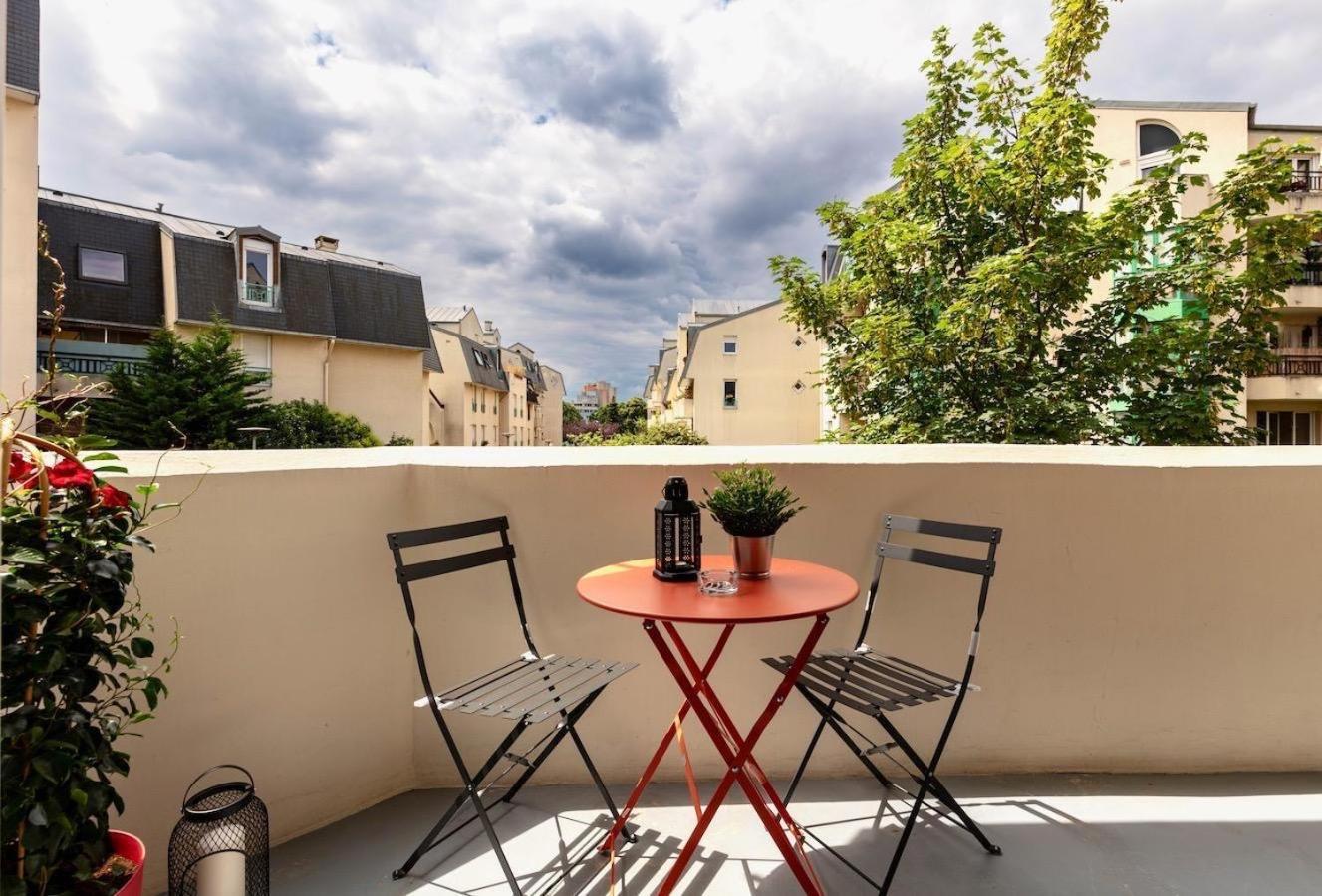 Charmant Refuge Avec Jardin, A 6 Minutes A Pied Du Metro Creteil L Echat-Lovely Retreat With Garden, Located A 6-Minute Walk From Creteil L Echat Metro Station Exterior photo
